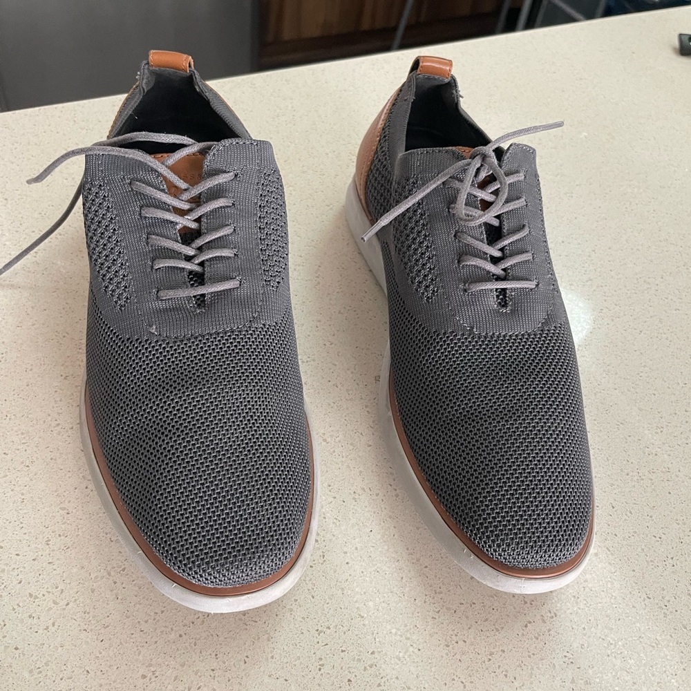G.H BASS & CO SHOES
